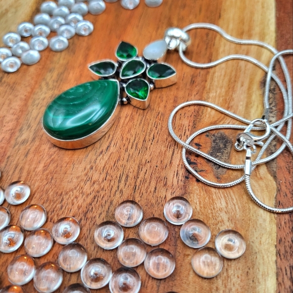 Malachite/Moonstone/Green Quartz Pendant - Silver Plated - 18" Plated Chain - Picture 3 of 4